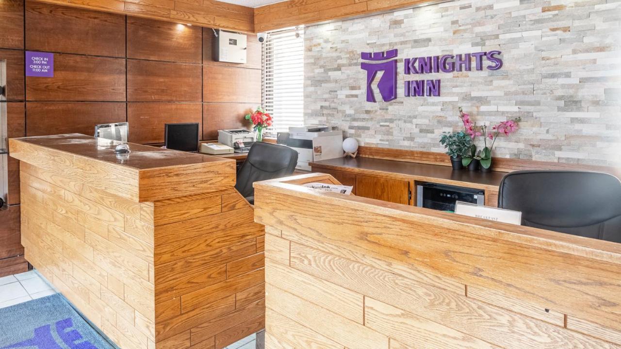 Knights Inn North Bay Exterior foto